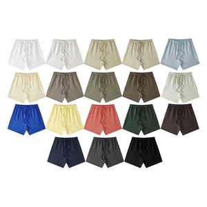 Shorts en molleton 100 % coton personnalisés, tissu molletonné épais 450 GSM, basiques, style streetwear pour marque de créateur - Product Image 2