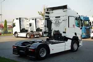 CAMIÓN TRACTOR USADO RENAULT T480 RETARDER EURO 6 4X2, PRIMERA MANO, 2022, EN BUEN ESTADO - Product Image 1