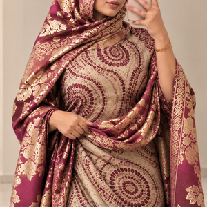 Ensemble complet de luxe Fransawi Dirac imprimé crème bordeaux avec Garbasaar floral pour les fêtes de mariage somaliennes - Product Image 2