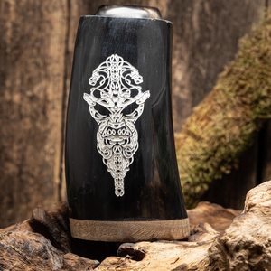 Taza de cuerno de búfalo hecha a mano, forma natural, tallada con temática animal, arte coleccionable, artesanía buraq - Product Image 5