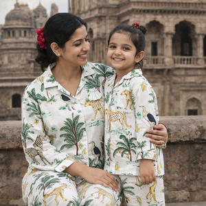 ชุดนอนแม่ลูกแบบเข้าชุดกัน ผ้าฝ้ายใส่สบาย ชุดนอนครอบครัว ชุดนอนแม่ลูกแบบเข้าชุดกัน ลายพิมพ์น่ารัก - Product Image 3