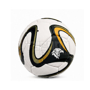 Ballon de football personnalisé avec nouveau design, sérigraphié, durable, pour entraînement en extérieur, motif blanc, noir et or - Product Image 2