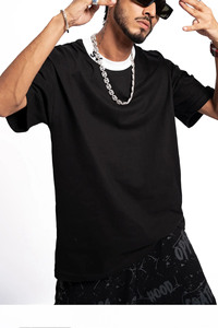 Camiseta Negra Oversize para Hombre con Cuello en Contraste y Estampado SV, Estilo Urbano, de Algodón, Ajuste Holgado, Manga Corta, Informal, Top de Verano Suave y Transpirable - Product Image 5