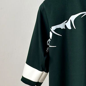 เสื้อยืดแขนสั้นทรงหลวมผ้าคอตตอนย้อมสีพิมพ์ลายอนิเมะสำหรับผู้ชายรุ่นใหม่ล่าสุด ดีไซน์ทันสมัย แบรนด์สั่งทำพิเศษ - Product Image 3