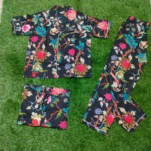 Ensemble de pyjama décontracté pour femme 100 % coton, imprimé floral, noir, manches courtes, doux et respirant, idéal pour l'été - Product Image 6