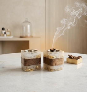 Brûleur d'encens en bois sculpté à la main, motif nid d'abeille ajouré, support Bakhoor Mabkhara - Product Image 4