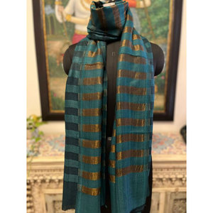 Nueva Colección de Bufandas de Lana Fina Premium con Rayas Grandes Zari, 70x200 cm, Elegante y Lujosa Bufanda de Invierno Disponible en Todos los Colores - Product Image 6
