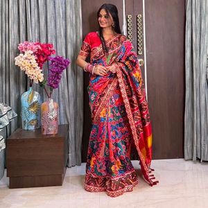 Sari Patola de Seda Tejido a Mano de Primera Calidad con Diseños Modernos, Lagadi Patta con Borde de Zari Tejido y Borlas de Royal Export - Product Image 2
