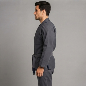 Uniforme de Sambo Diseñado con Tela Suave de Primera Calidad que Ofrece un Estilo Moderno, Comodidad Confiable y Calidad Duradera en Cualquier Época del Año - Product Image 3