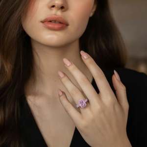 Anillo de Compromiso de Moissanita Rosa de 3 Quilates, Corte Radiante, Chapado en Oro de 18K, Plata de Ley, Anillo de Piedras Preciosas de Lujo para Boda y Fiesta - Product Image 4