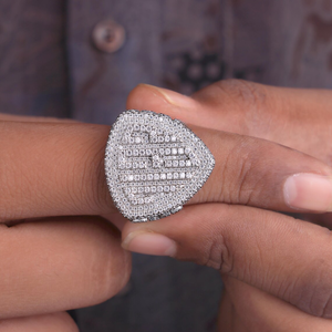 Bague en argent avec lettre en diamant Moissanite VVS, style Hip-Hop Iced Out, initiales en grappe, luxe, pour homme, personnalisable avec nom - Product Image 4