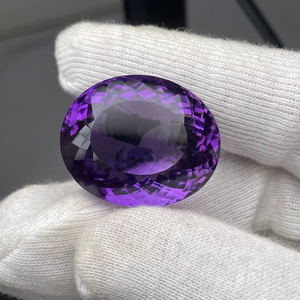 Ametista natural de corte ovalado, 65.83 quilates, piedra preciosa de gran tamaño, calidad AAA, con brillo, buen color, corte y pulido perfectos a precio económico. - Product Image 3