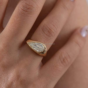 Bague en diamant en forme de poire en or jaune, élégante bague en diamant en forme de larme pour femme, bague de fiançailles, bijoux de luxe, anniversaire - Product Image 3