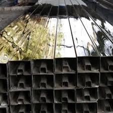 Tubo Ranurado de Acero Inoxidable AISI 304 ERW para Barandilla de Escalera - Product Image 4