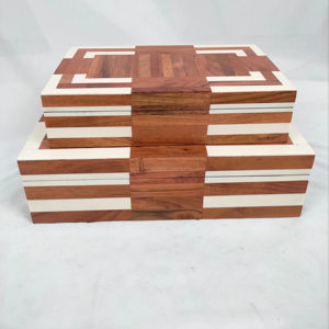 Boîte cadeau en bois personnalisée avec incrustation d'os et de résine, magnifique artisanat avec un modèle artistique élégant pour offrir en cadeau, ARTISANAT BOISER du Inde - Product Image 1