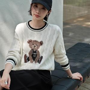 เสื้อไหมพรมถักสำหรับผู้หญิงรุ่นใหม่ OEM 2026 คุณภาพสูง ลายปักรูปหมี พร้อมโลโก้ด้านหน้า จาก TRIOTAKE INDUSTRY - Product Image 5