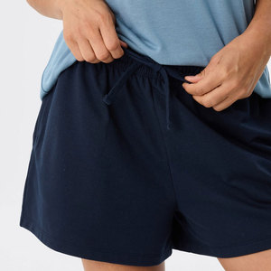 กางเกงขาสั้นแฟชั่นทันสมัย Rae ให้ความรู้สึกสบาย ระบายอากาศได้ดี เหมาะสำหรับใช้ในชีวิตประจำวัน กางเกงขาสั้น Rae สำหรับวันสบายๆ - Product Image 4