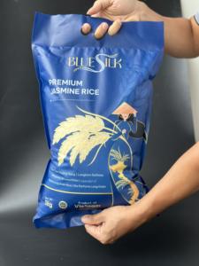 Riz blanc long grain Jasmine BlueSilk, texture ferme, origine Vietnam, nouvelle récolte, vente en gros OEM, riz à sushi, formats 10kg-50kg, ANNA - Product Image 4