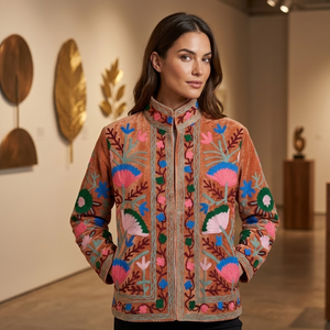 Chaqueta Bomber de Terciopelo Marrón con Bordado |   Blusa Floral con Cuello Mao para Mujer, Prenda Casual Hecha a Mano, Obra Maestra con Forro de Algodón - Product Image 4