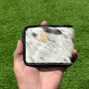 Cartera de cuero con pelo de vaca, delgada, hecha a mano, billetera plegable, tarjetero de cuero genuino para hombre, cartera de cuero con pelo natural. - Product Image 1