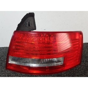 ไฟท้ายมือสอง A6 ด้านขวา รุ่น 4F5945096 - Product Image 1