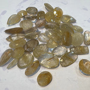 Quartz à facettes en vrac de haute qualité Rutile doré naturel diverses coupes émeraude ovale Marquise poire coeur ailes meilleures Sources - Product Image 4