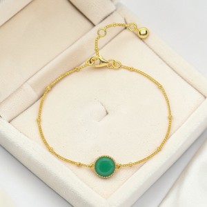 Pulsera de ónix verde, delicada, ajustable, con cadena, piedra preciosa facetada redonda, joyería minimalista y elegante, regalo para ella. - Product Image 1