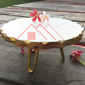 Decorative Marble <b>Top</b> <b>Cake</b> Stands on 3 Horse Stands for Wedding Display <b>Cake</b> Stands Hot Selling Birthdays <b>Cake</b> Stands Metal - Product Image 6