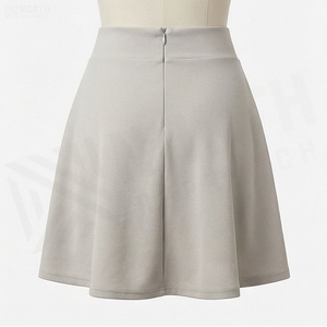 Minifalda de Mujer, Corte en A, Cintura Elástica, Color Sólido, Plisada, Tela Suave de Spandex y Poliéster, para Todas las Temporadas - Product Image 2