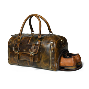 กระเป๋าหนังวีคเอนเดอร์ขนาดกลาง กระเป๋าเดินทางดีไซน์เนอร์สำหรับผู้หญิง แฟชั่นสำหรับทุกเพศ - Product Image 1