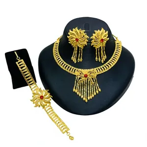 ชุดสร้อยคอเสน่ห์เจ้าสาวสไตล์แอฟริกัน ชุบทอง 24K ดีไซน์ดอกไม้ คลาสสิก พร้อมกล่องใส่ สำหรับผู้หญิง - Product Image 1