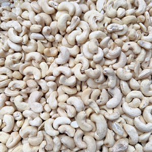 Hot Sales High Quality Cashew Nuts Ww240, Ww180 Whole Cashew Nuts Vietnam Cashew Nuts Import Price OEM, ODM - Product Image 1