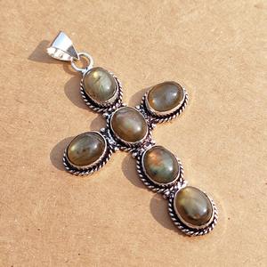 จี้หินโรสควอตซ์ธรรมชาติคุณภาพส่งออก สำหรับพลังแห่งความรัก การบำบัดทางอารมณ์ และเรกิ ราคาขายส่ง - Product Image 6