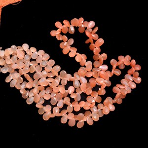 Perles de pierre de lune naturelle de qualité AAA+ 7x10mm, facettées, en forme de poire, pierres précieuses semi-précieuses, pierres de lune pêche rares, perles en vrac pour bijoux - Product Image 2