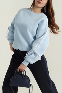 เสื้อสเวตเชิ้ตผู้หญิง Ever Glow คุณภาพดีเยี่ยม ทรงโอเวอร์ไซส์ ผ้าฟลีซ แขนยาว กันน้ำ ระบายอากาศได้ดี เป็นมิตรกับสิ่งแวดล้อม ซักได้ เหมาะสำหรับฤดูหนาว - Product Image 4