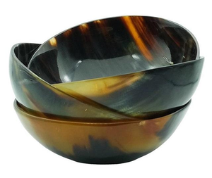 Vente en gros de bols en corne de buffle de haute qualité, sculptés à la main en corne de buffle ou de bœuf, toutes tailles disponibles pour le service et la décoration - Product Image 1