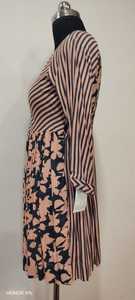 Vestido Mini Plisado a Rayas para Mujer, Cuello en V, Manga Larga, Casual, Cintura Imperio, Estampado de Gasa, Vestido de Verano - Product Image 4