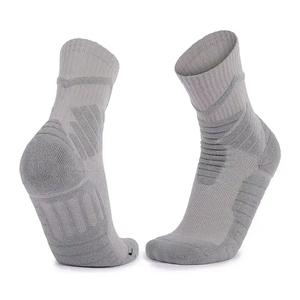 Calcetines Casuales para Hombre al por Mayor con Logotipo Personalizado, Grosor Estándar, Algodón Antideslizante, Alta Calidad, Absorbentes de Sudor y Transpirables - Product Image 2