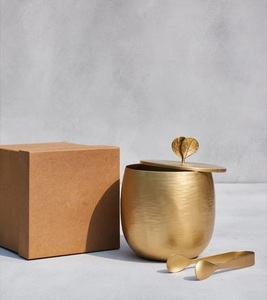 Seau à glace en acier inoxydable poli avec pinces dorées, design créatif en forme humaine, refroidisseur métallique décoratif, ensemble de barware pour fêtes - Product Image 4