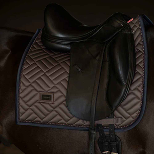 Almohadillas para Sillas de Montar a Caballo Más Vendidas, para Doma y Salto, Transpirables, con Forro de Lana Inglesa/Western, de Alta Calidad, Personalizables, Económicas - Product Image 4