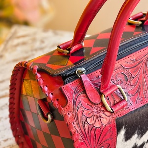 Sac à main Speedy en cuir véritable floral fait main, de luxe, imperméable, portable, pour voyage et extérieur, style western, très populaire chez Venus Leathers - Product Image 5