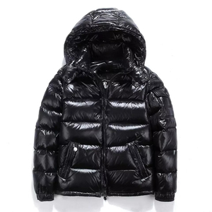 Chaqueta de Invierno Gruesa con Capucha para Hombre, de Alta Calidad, en Poliéster/Algodón, Estilo Moderno - Product Image 1