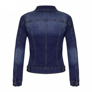 เสื้อแจ็คเก็ตยีนส์ผู้หญิงสไตล์หรูหราสำหรับฤดูหนาว คอปกแบบหลวม แจ็คเก็ตสั้นพร้อมเข็มขัด แฟชั่นลำลอง ผู้จำหน่ายเสื้อแจ็คเก็ต - Product Image 3