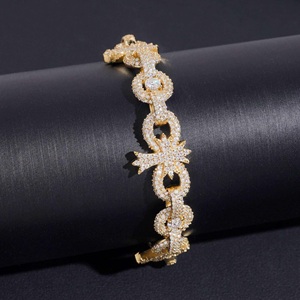 Bracelet gourmette cubaine de luxe en or, entièrement serti de moissanite VVS1, bijoux hip-hop, chaîne de poignet tendance pour homme - Product Image 1