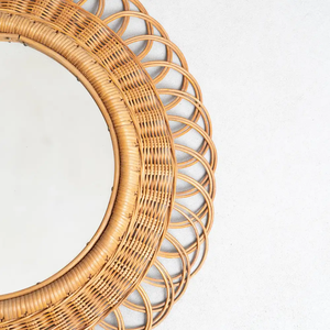 Miroir mural rond en rotin tressé à la main, style bohème, pour salon, chambre ou entrée, provenant du Vietnam. - Product Image 3