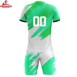 Uniforme de Fútbol Personalizado de Primera Calidad, Manga Corta, Cuello Redondo, Impresión Sublimada, Transpirable, Verano, 100% Poliéster, Protección UV - Product Image 2