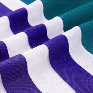 Camiseta de Hockey sobre Hielo para Hombres, Mujeres y Jóvenes Diseñada para Brindar Comodidad, Durabilidad e Identidad de Equipo - Product Image 4