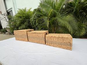 Ensemble écologique 3 pièces en jonc de mer et jacinthe d'eau – Idéal pour une décoration durable dans les restaurants et les complexes hôteliers. - Product Image 5