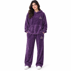 Conjunto Deportivo de Hombre MANGOES FASHION, Pantalones y Sudadera con Capucha de Pana Morada 100% Algodón, Corte Regular, Largo Completo, Color Sólido, Verano, Tejido Grueso - Product Image 3