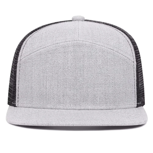 Casquettes de camionneur tendance, fabricant sur mesure, fournisseur en gros de casquettes en maille, couvre-chefs à marque privée pour le commerce de détail de vêtements aux États-Unis, au Royaume-Uni et en Europe - Product Image 1
